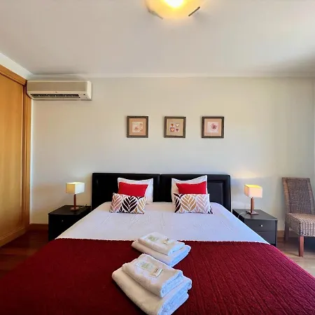 Modern 2 With Pool By Homing Apartman Albufeira