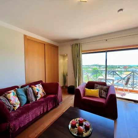 Apartman Modern 2 With Pool By Homing *