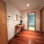 Modern 2 With Pool By Homing Apartment