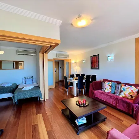 Apartmán Modern 2 With Pool By Homing Albufeira